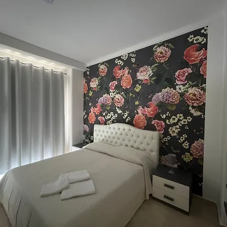 Guest house Infinityrooms