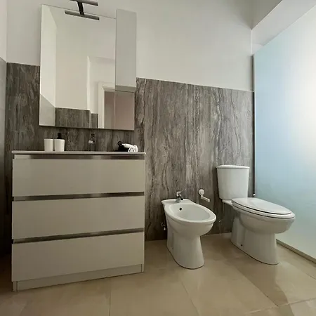 Infinityrooms Guest house *